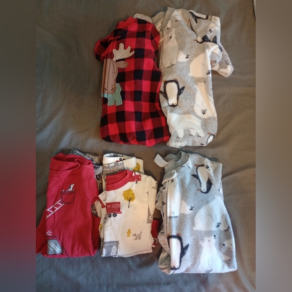 Carter's Pajamas Size 18 Months New - Picture 1 of 7